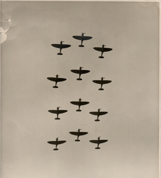12 spits of 72 sqn