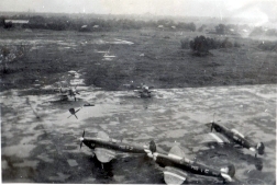 K. Stevens 152 Sqn.8(site)1