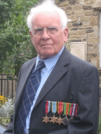 FO. Frank Lee 152 sqn